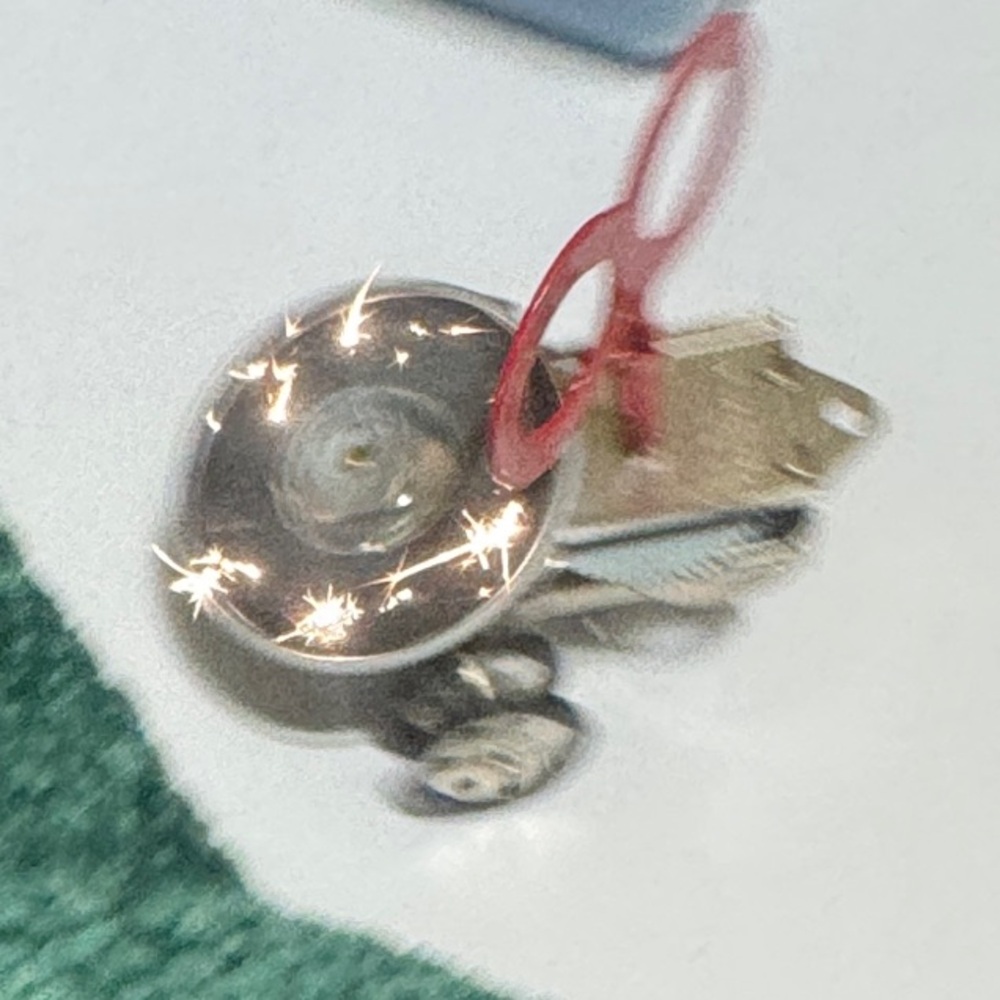 Kikkerland Sparkz Wind-Up Toy - Silver - Picture 4 of 5